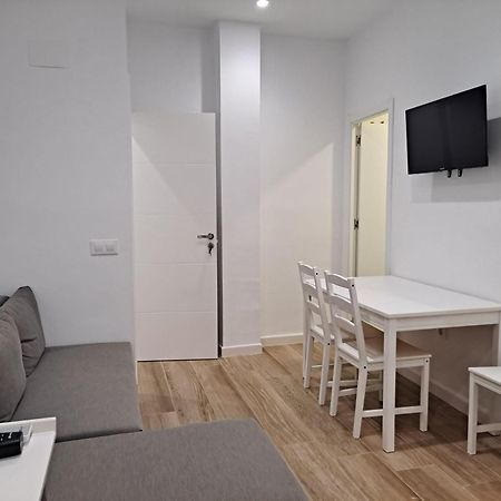 Apartamentos Caballo Rojo Conil De La Frontera Luaran gambar